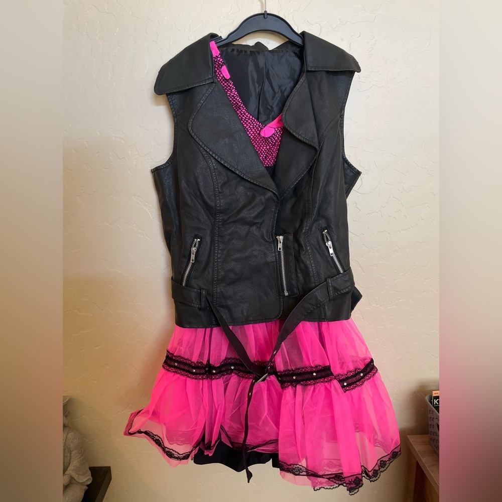 pink/black two piece solo costume